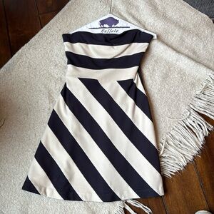 The cutest strapless dress! BCBG Max. Size 4